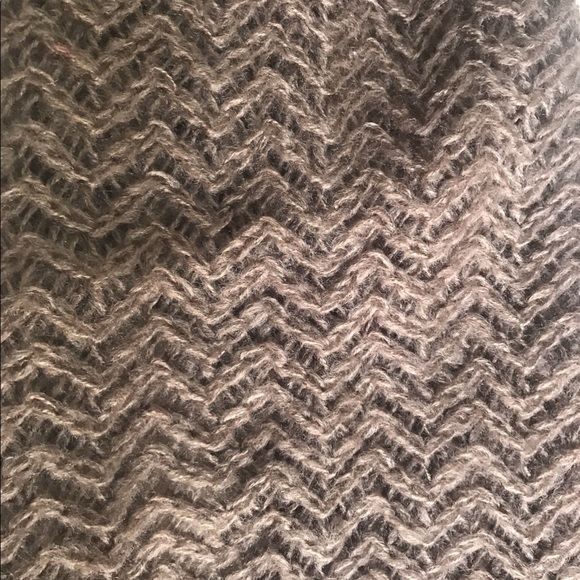 Scarf - Picture 3 of 3